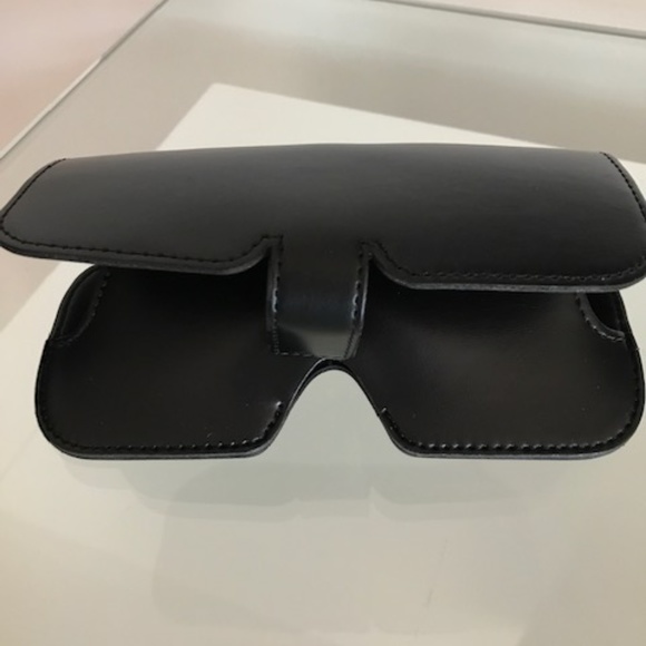 SAINT LAURENT Black & White SL51PRINTS Sunglasses - Picture 8 of 8